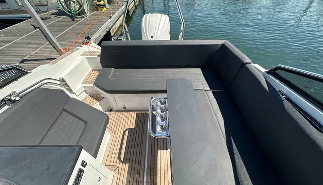 Milo yacht for sale 9