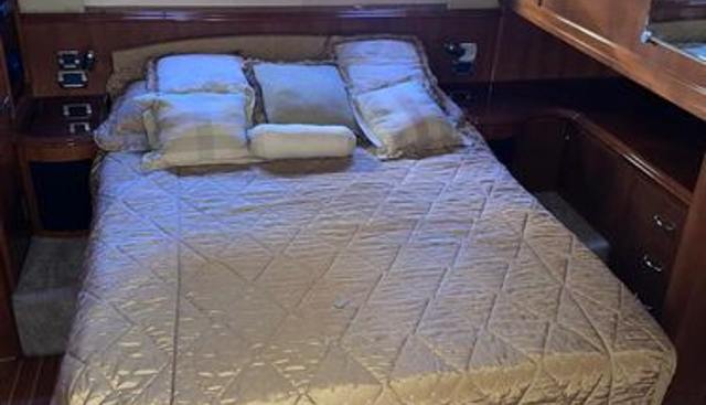 PISCO SOUR yacht for sale 39