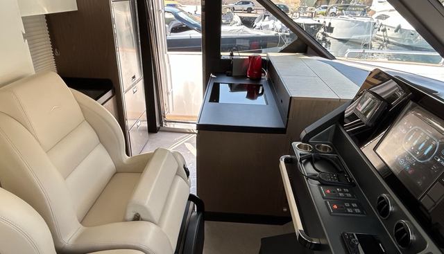 Neo yacht for sale 39