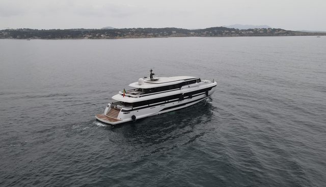 L.A.U.L yacht for sale 20