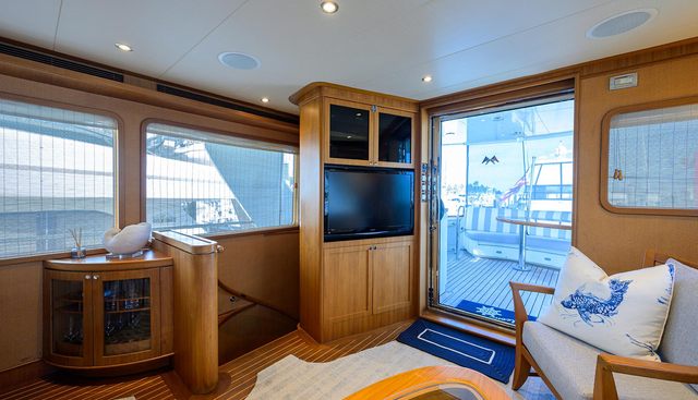 ST. TROPEZ yacht for sale 38