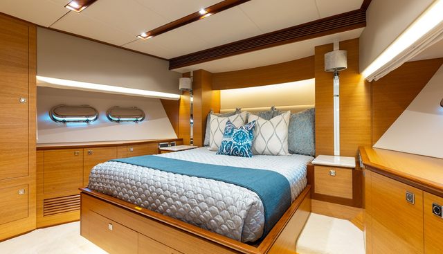 Q yacht for sale 32