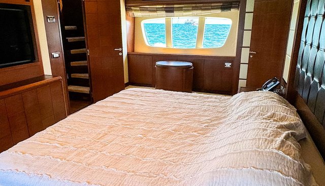 V&V yacht for sale 29