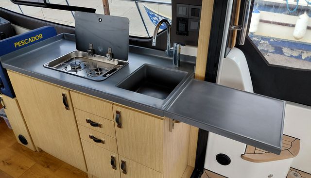 noname yacht for sale 13