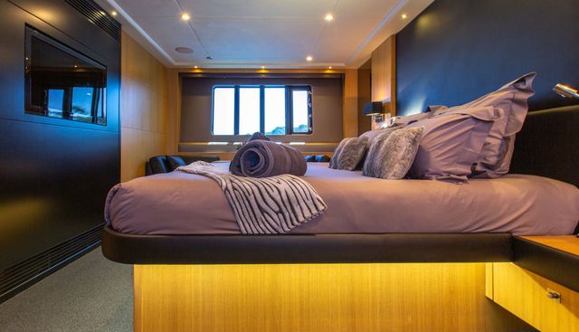OBSESSIO yacht for sale 23