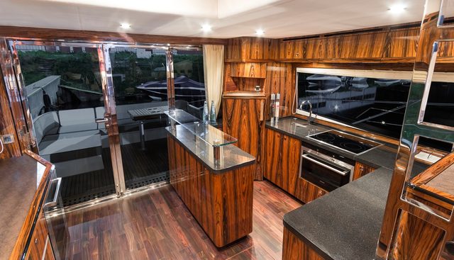 GALEON 550 FLY yacht for sale 10