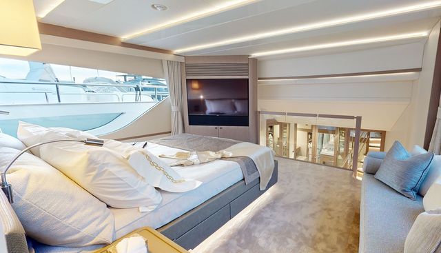 LADY N yacht for sale 30