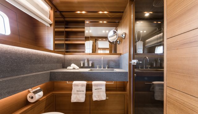 Brigadoon yacht for sale 32