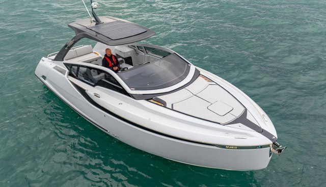 AY2295 yacht for sale 27