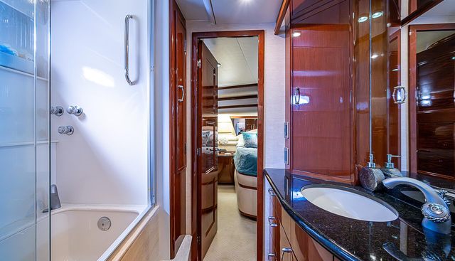 OHANA yacht for sale 29