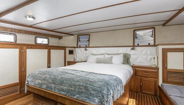 Betelgeuse yacht for sale 39