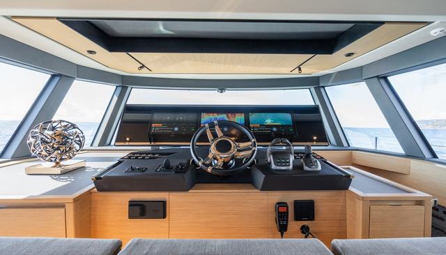 SIMON yacht for sale 22