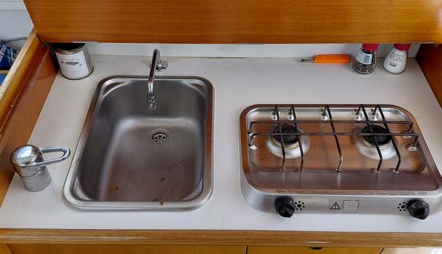 Rocky yacht for sale 23