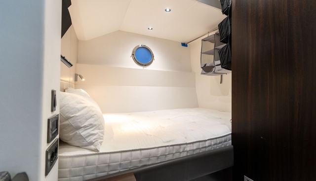 BELLA GEE yacht for sale 55