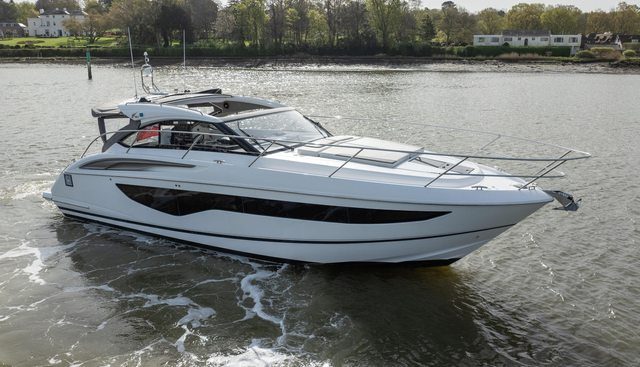 Time Out yacht for sale 5