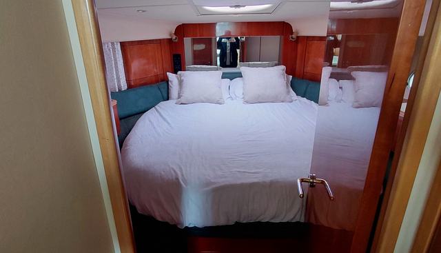 Kickdown yacht for sale 24