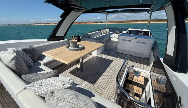 SEVEN yacht for sale 9