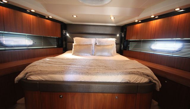 LADY ICE yacht for sale 32