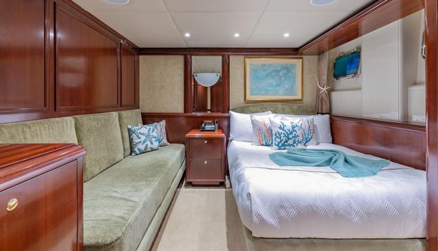 STARSHIP yacht for sale 43