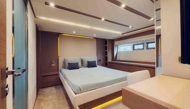 FEU D'OR yacht for sale 34