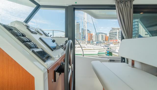 noname yacht for sale 3