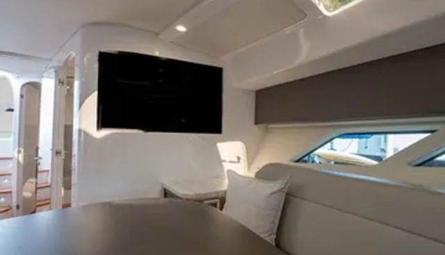 GARBONZO yacht for sale 18