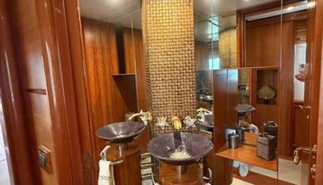 SUNRISE yacht for sale 18