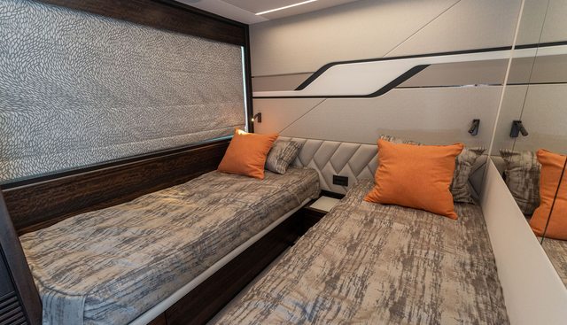 1262475 yacht for sale 39