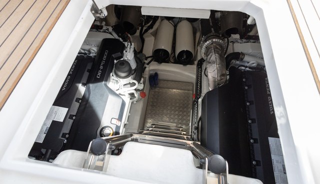 PRGT52 yacht for sale 128