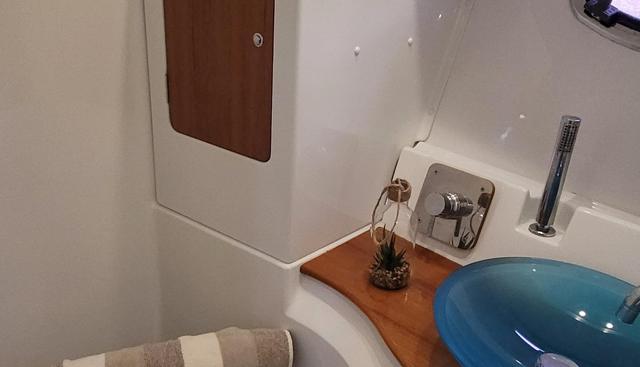 noname yacht for sale 24