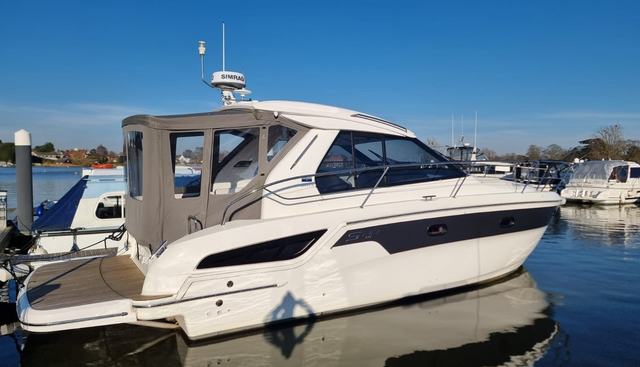 Mac II yacht for sale 3