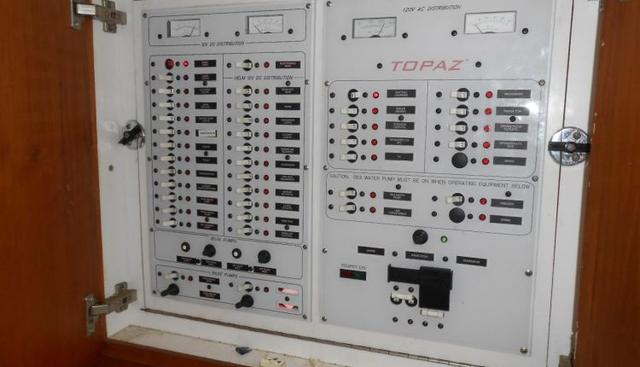 Beer Money yacht for sale 8