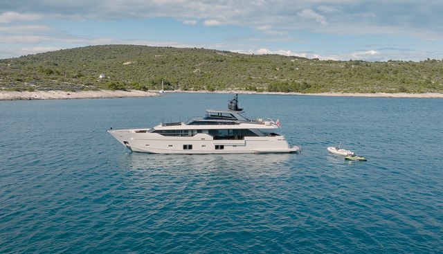 Journey yacht for sale 5