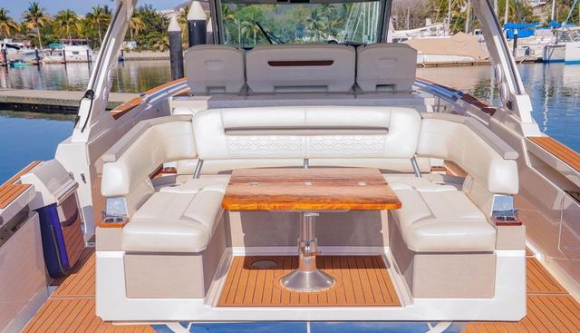 OSO DEL MAR yacht for sale 22