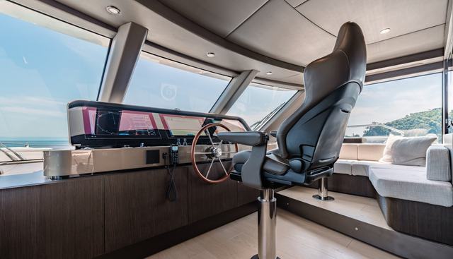 ARIA yacht for sale 12