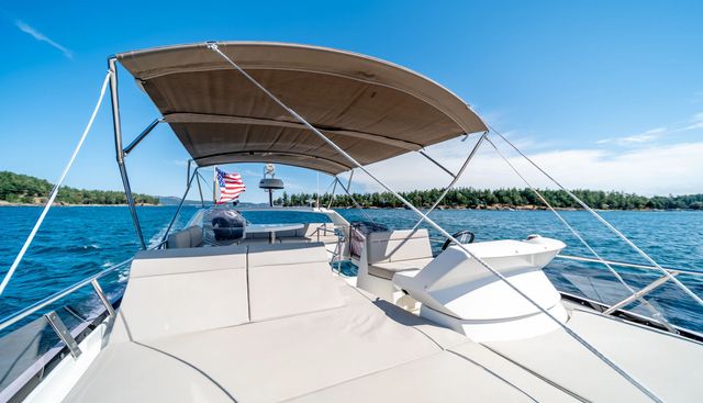 V & A yacht for sale 9