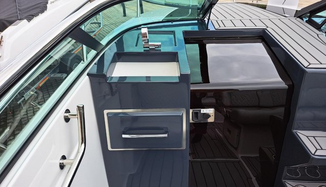 Great Cockpit Layout yacht for sale 18