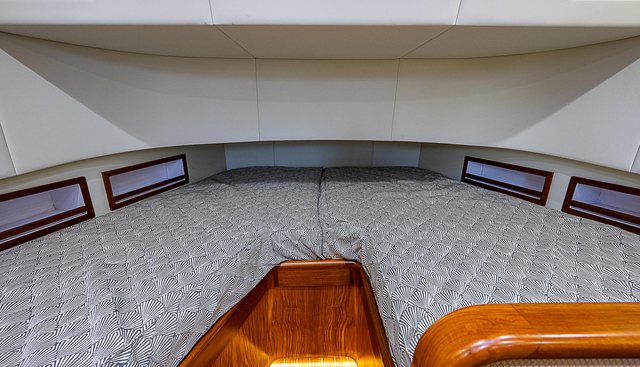 Perfection yacht for sale 27