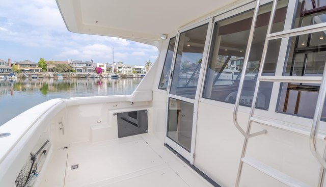 COFFEY TO COCKTAILS II yacht for sale 40