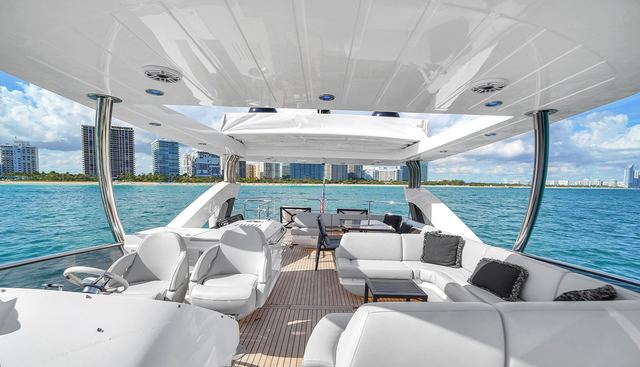 M4 yacht for sale 3