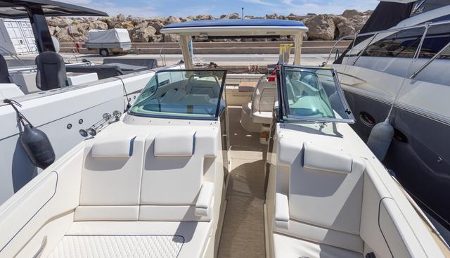 Pan of London yacht for sale 15