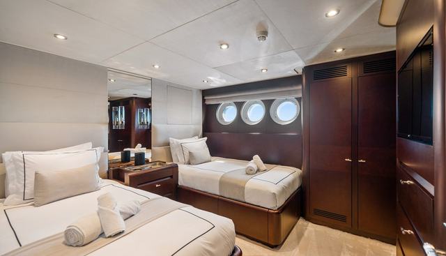 Koru yacht for sale 32