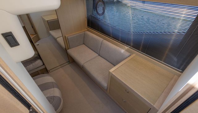 Alora yacht for sale 29