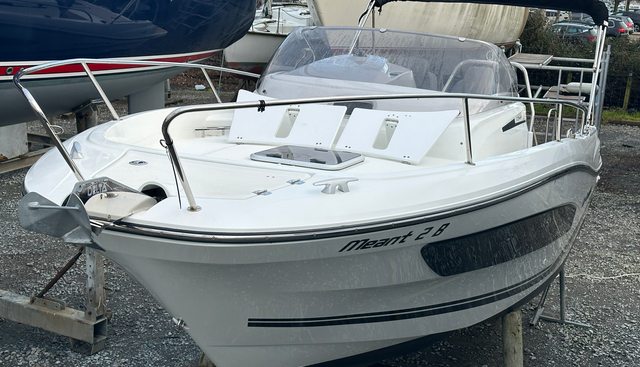 Meant 2 B yacht for sale 4