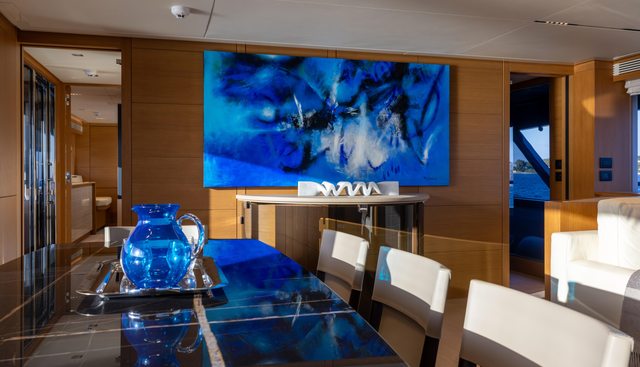 FILIPPETTI F100 yacht for sale 39