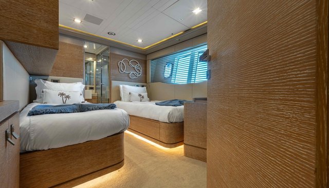 CENTURION yacht for sale 30