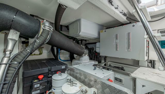 DOLCE VITA yacht for sale 85