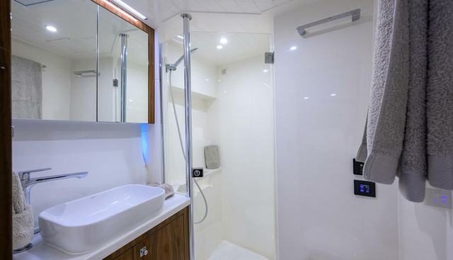 noname yacht for sale 77