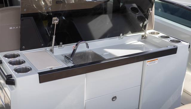Lifewaves yacht for sale 13