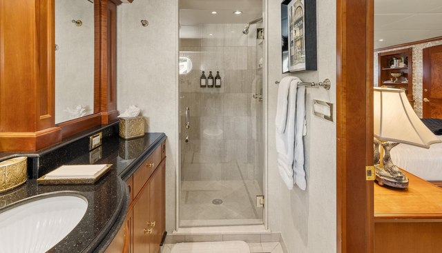 noname yacht for sale 52